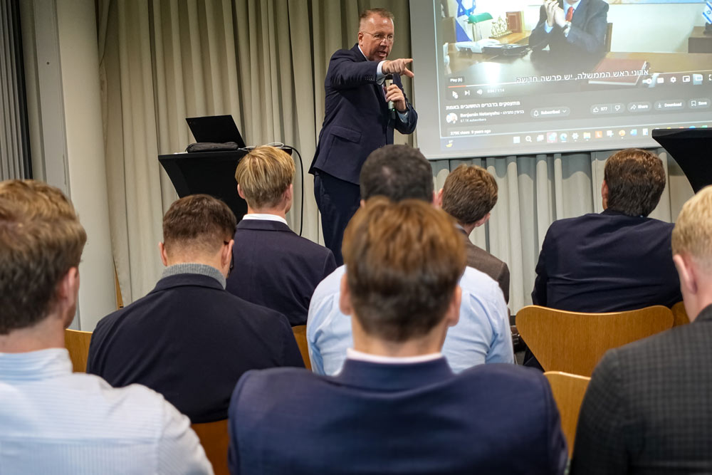 New Direction och Leadership Institute
